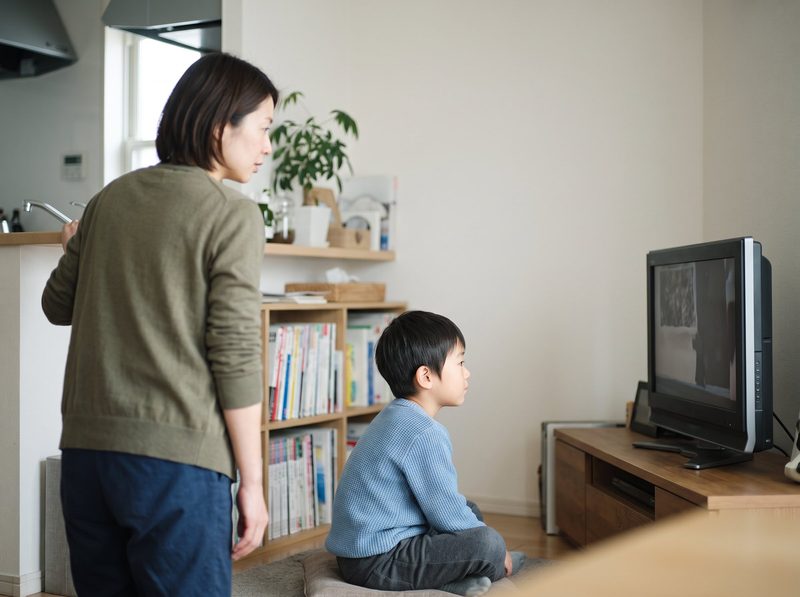 「聞こえていないかも」と感じたら｜子どもの滲出性中耳炎は痛みが出ないことがありますのアイキャッチ画像